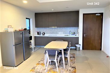 Biji Living (Seventeen Residences)