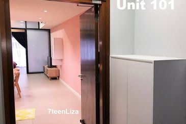 Biji Living (Seventeen Residences)