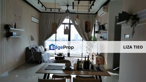 PJ Living along Jalan Kemajuan, Selangor, Petaling Jaya