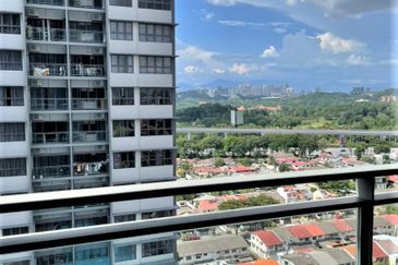 Biji Living (Seventeen Residences)