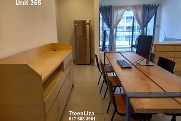 Biji Living (Seventeen Residences)