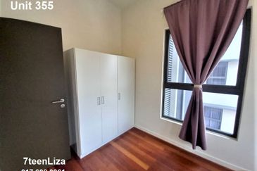 Biji Living (Seventeen Residences)