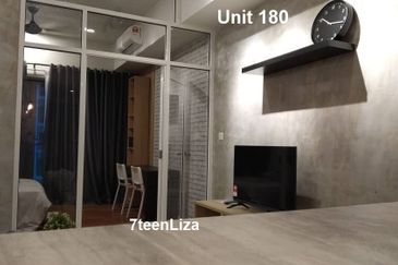 Biji Living (Seventeen Residences)