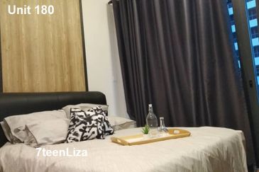 Biji Living (Seventeen Residences)