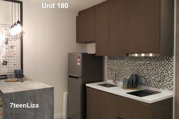 Biji Living (Seventeen Residences)