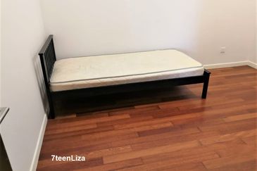 Biji Living (Seventeen Residences)