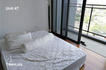 Biji Living (Seventeen Residences)