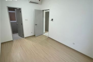 Ryan & Miho @ Section 13