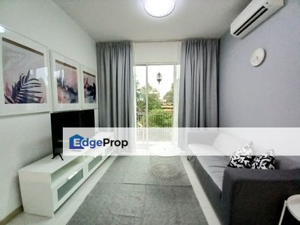 Fully furnished renovated 2 bedroom studio for rent, Selangor, Petaling Jaya