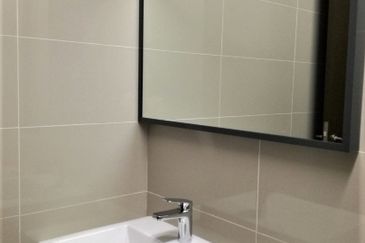 Biji Living (Seventeen Residences)