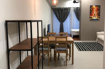 Biji Living (Seventeen Residences)