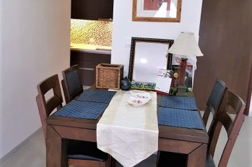 Biji Living (Seventeen Residences)