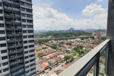 Biji Living (Seventeen Residences)