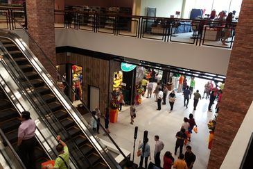 Biji Living (Seventeen Residences)