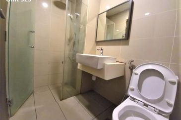 Biji Living (Seventeen Residences)