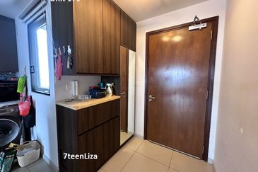 Biji Living (Seventeen Residences)