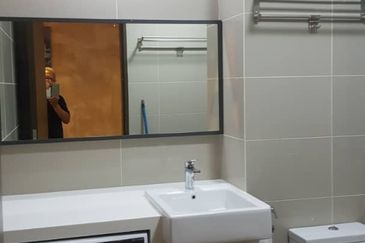 Biji Living (Seventeen Residences)