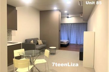 Biji Living (Seventeen Residences)