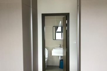 Biji Living (Seventeen Residences)