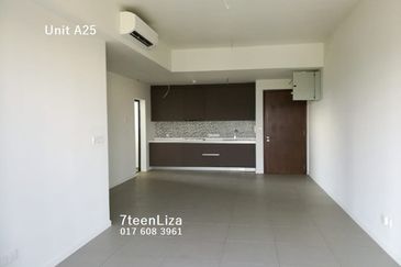 Biji Living (Seventeen Residences)
