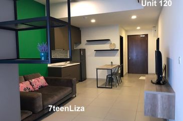 Biji Living (Seventeen Residences)