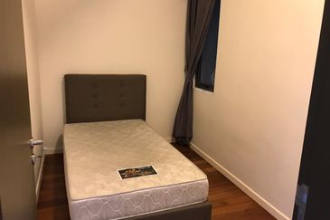 Biji Living (Seventeen Residences)