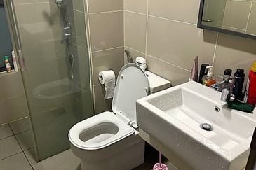 Biji Living (Seventeen Residences)