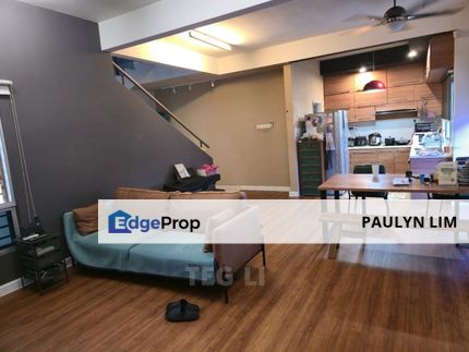 Low Density Fully Renovated Lagoon Residences Townhouse Kota Kemuning, Selangor, Kota Kemuning