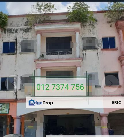 Shop for sale in Bandar baru nilai, Negeri Sembilan, Nilai