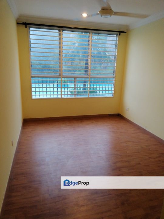 Swimming Pool Floor for rent Amara Batu Caves Selayang Jalan Ipoh lower floor condominium, Selangor, Batu Caves 