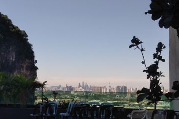 AMARA Service Residences