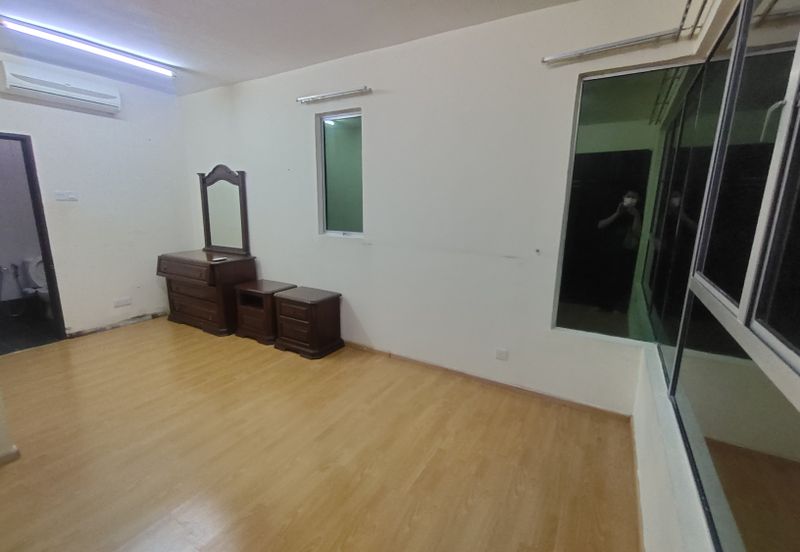 AMARA Service Residences