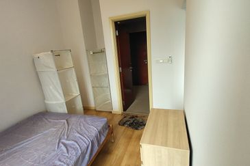 231 TR Serviced Suite