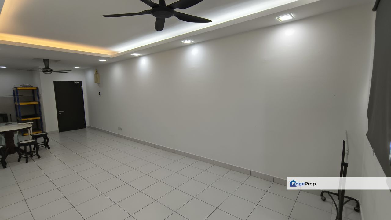 Amara residence Batu Caves rumah sewa for rent near KTM , Selangor, Batu Caves 