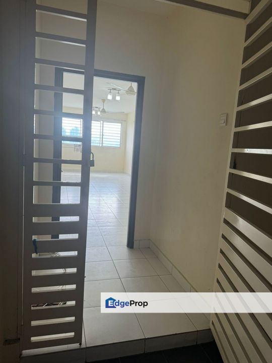 Cheaper house for rent Batu Caves Gombak Selayang rumah murah untuk disewa 2 parkir , Selangor, Batu Caves 