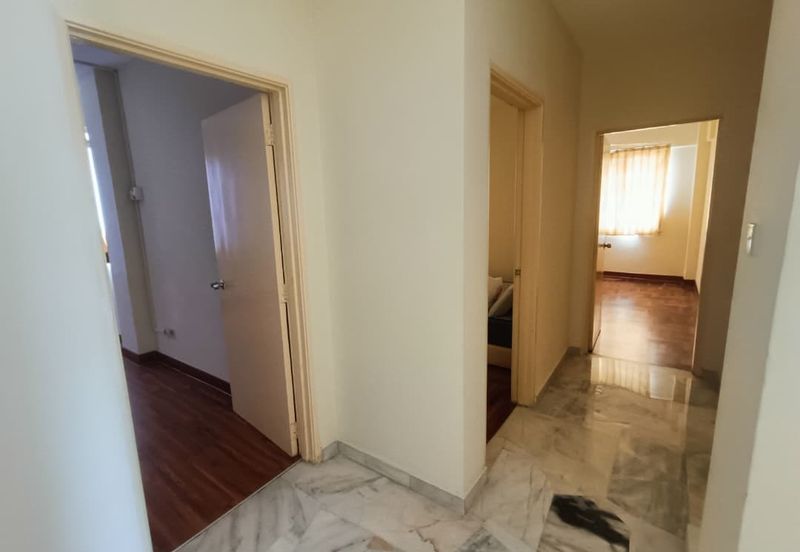 Kondominium Gurney Heights