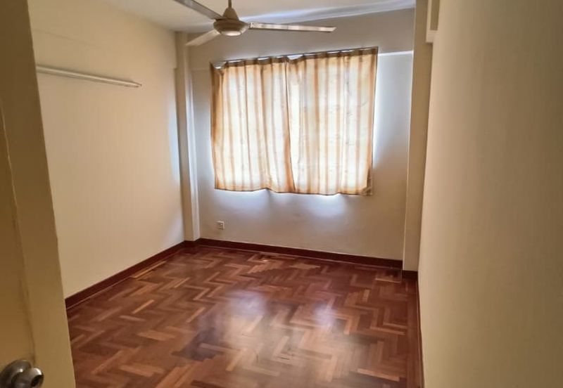 Kondominium Gurney Heights