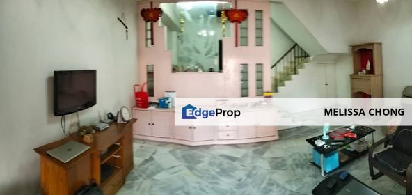 Taman Serdang Raya Partial Furnished Double Storey For Rent, Selangor, Seri Kembangan