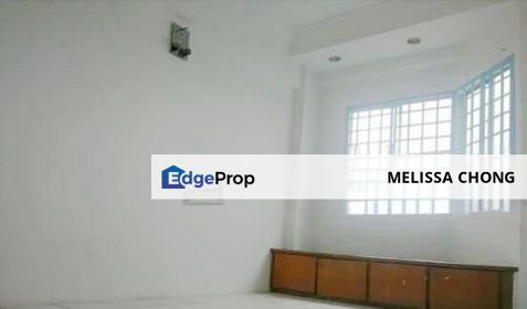 Vista Serdang Partial Furnished High Floor for Sale, Selangor, Seri Kembangan