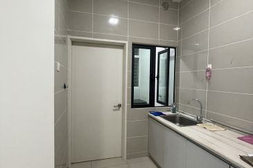 Fortune Perdana Lakeside Residences