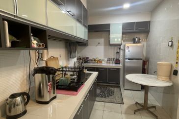 Rosvilla Condominium