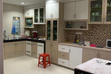 Bandar Menjalara (Desa Seri Mahkota)