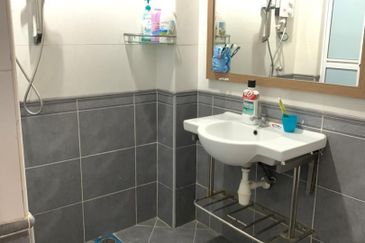 Bandar Menjalara (Desa Seri Mahkota)