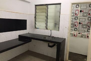 Brunsfield Service Apartment