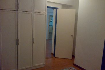 38 Bidara Condominium