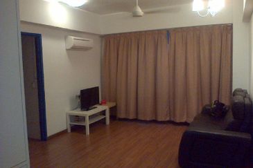 38 Bidara Condominium