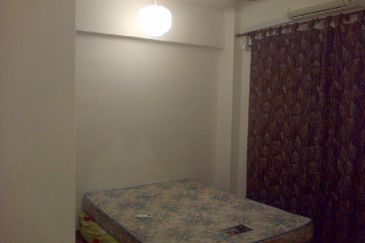 38 Bidara Condominium