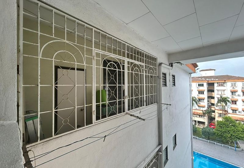 Subang Perdana Goodyear Court 9