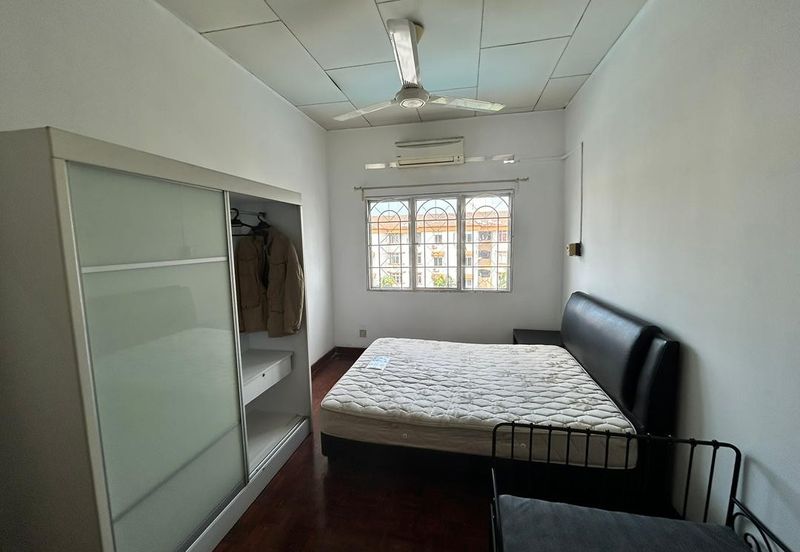 Subang Perdana Goodyear Court 9