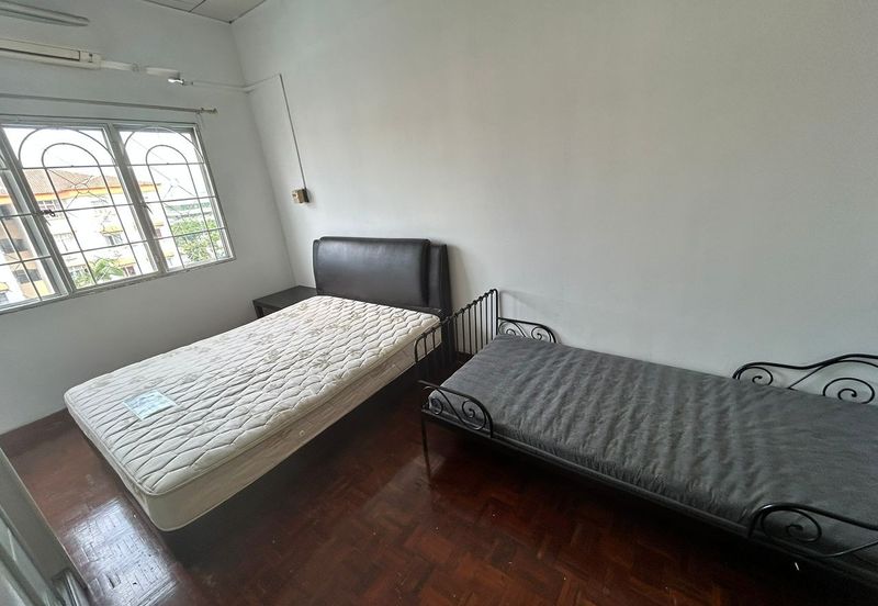 Subang Perdana Goodyear Court 9